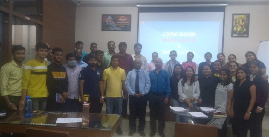 Smiling employee group after successful sales training, SALES-TRAINING-WORKSHOP-IN-PUNE